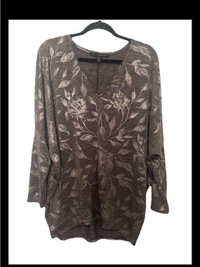 Women’s White House Black Market Dark Gray  V-Neck Long Sleeve Top — Metallic